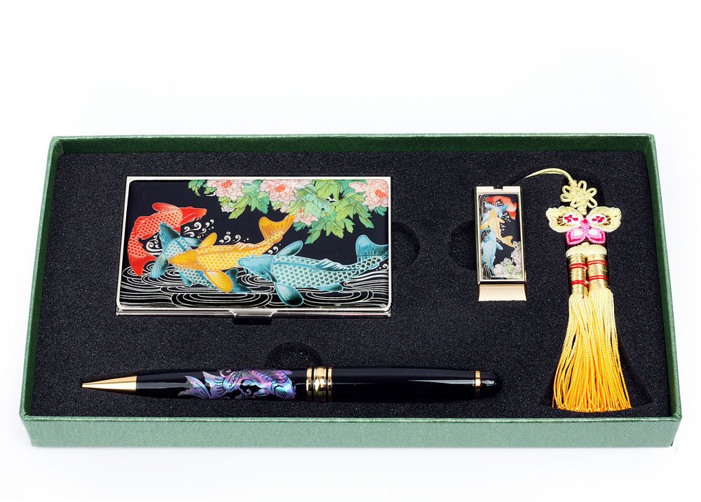 Amazon.co.jp: 螺鈿細工 鯉 USBメモリ＋名刺入れ＋ローラー